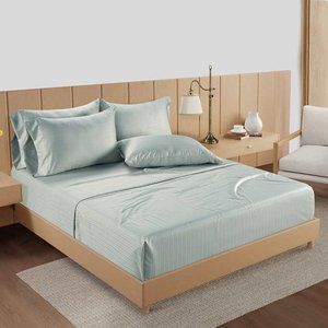 Hotel Signature Sateen 6 piece sheet set, Misty Blue , 400 Thread Count, NWT